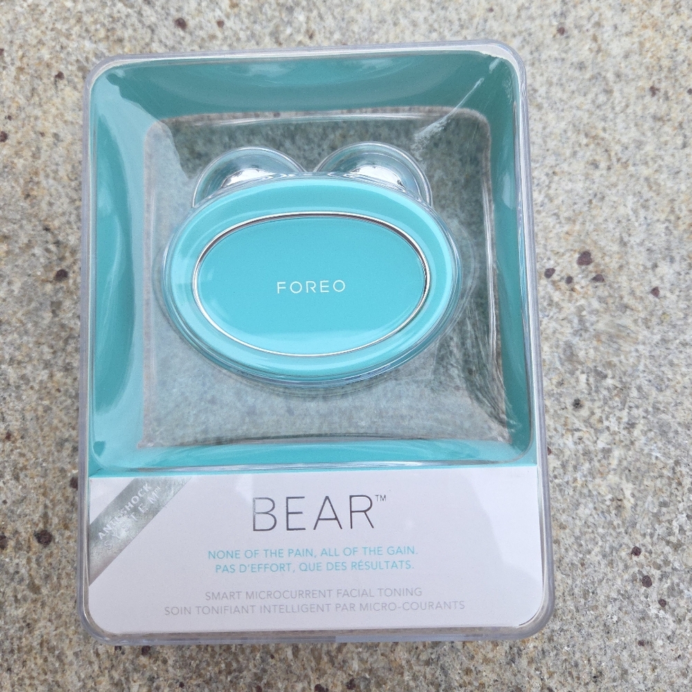 FOREO Bear Smart Microcurrent Facial Toning Device Mint NEW & SEALED